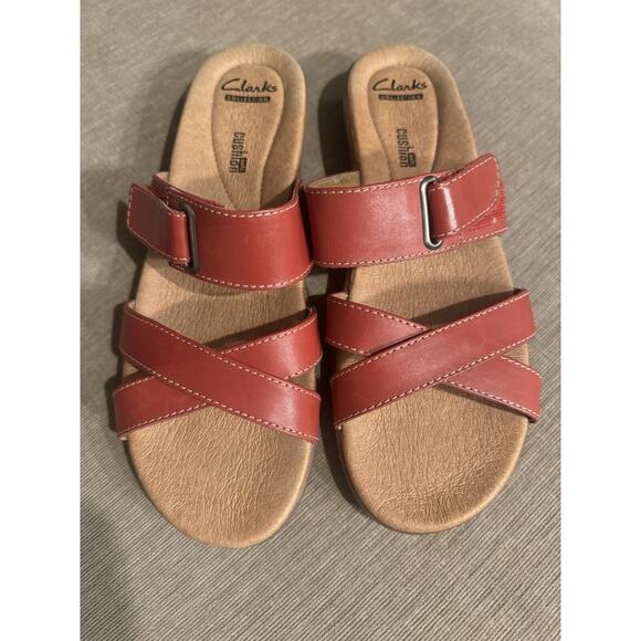 Clarks Manilla‎ Pluma Sandals Women's 10 N Cushion Sole Red Leather Adjustable - Picture 1 of 10